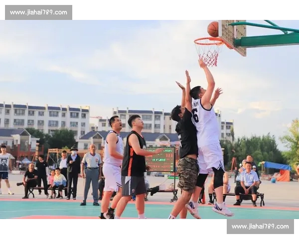 高清篮球赛事直播APP免费下载随时掌握赛场精彩瞬间实时观看体验 - 副本 (2) - 副本